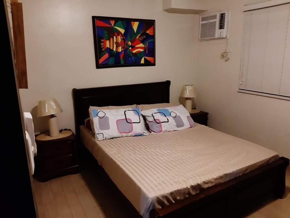 Manhattan Plaza Tower 1 Cidade Quezon Exterior foto