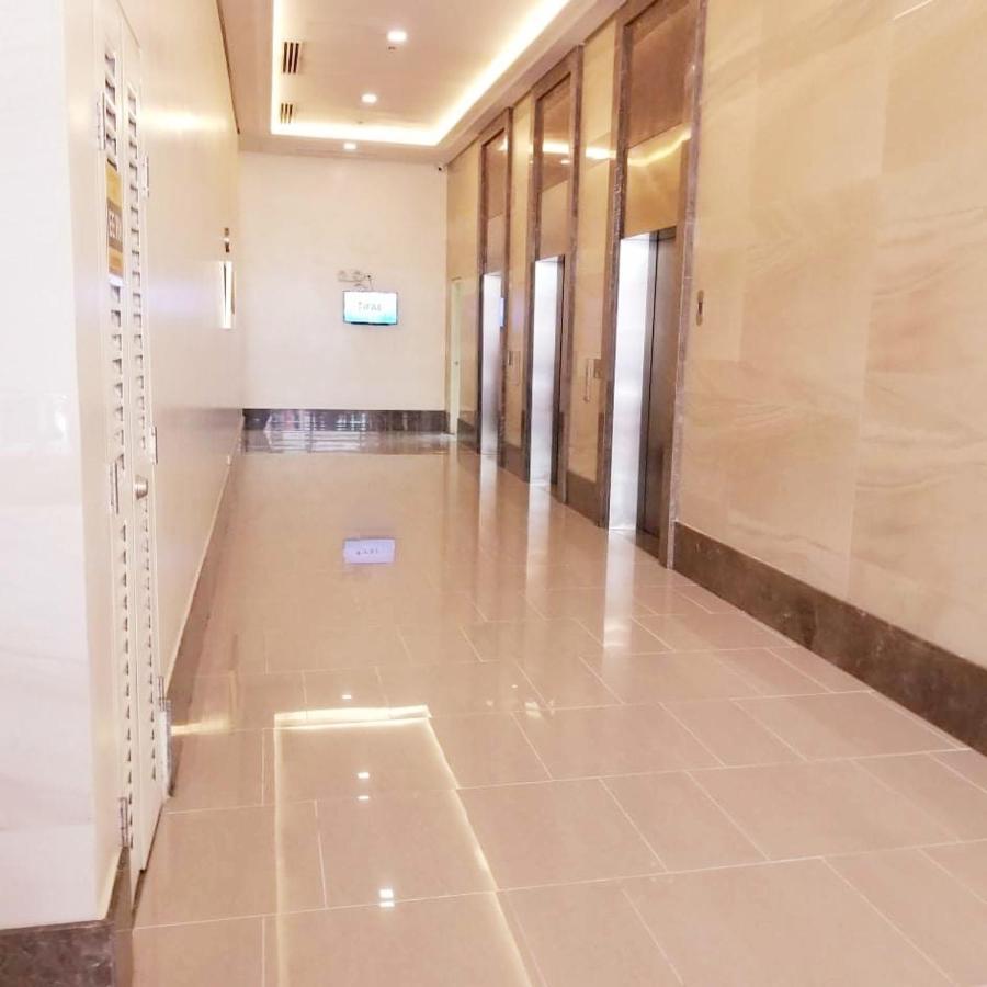 Manhattan Plaza Tower 1 Cidade Quezon Exterior foto