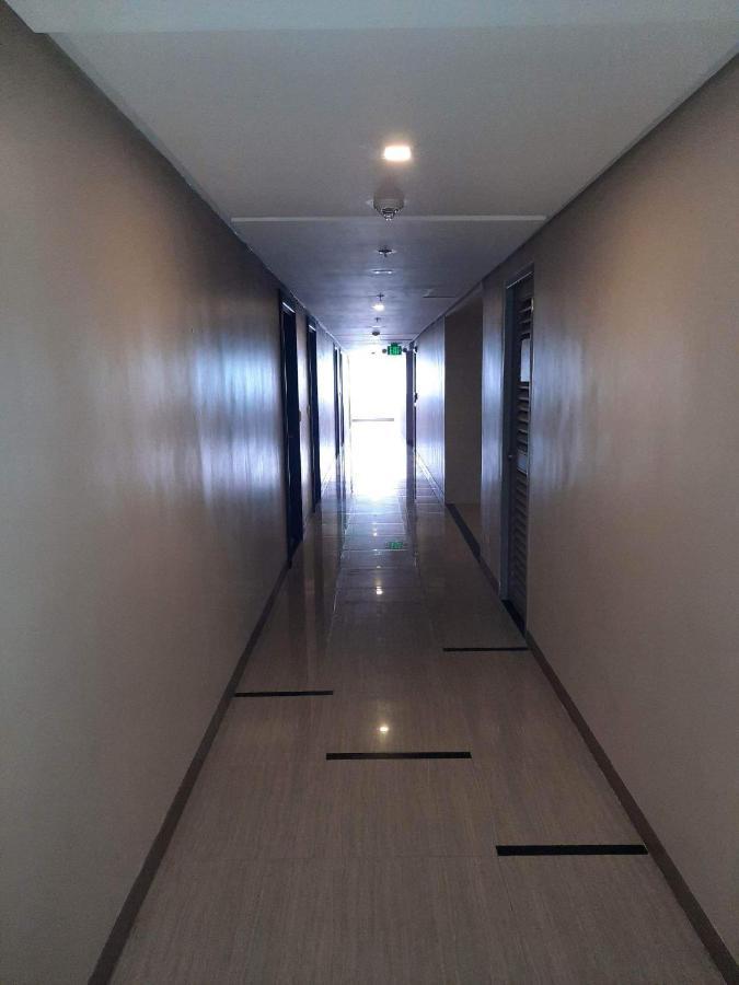 Manhattan Plaza Tower 1 Cidade Quezon Exterior foto