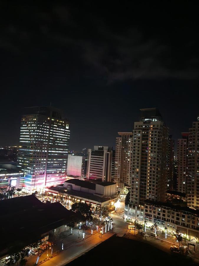 Manhattan Plaza Tower 1 Cidade Quezon Exterior foto