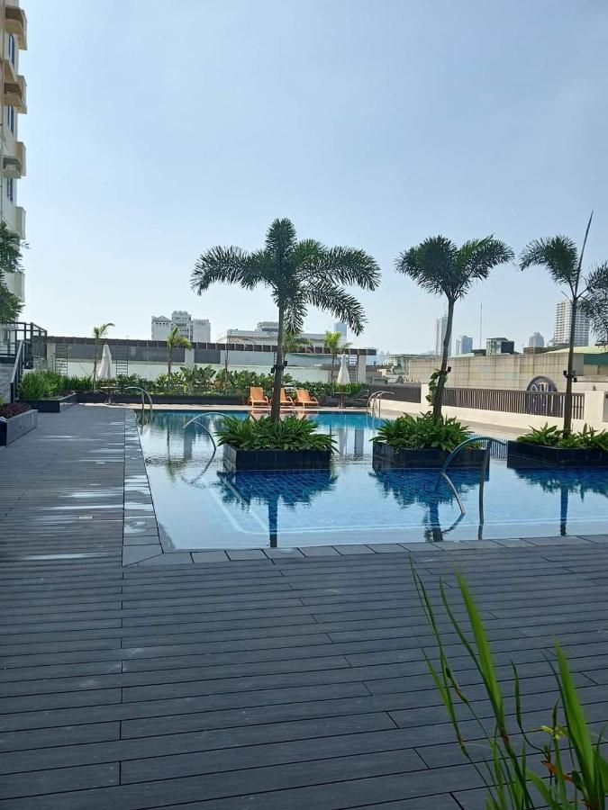 Manhattan Plaza Tower 1 Cidade Quezon Exterior foto